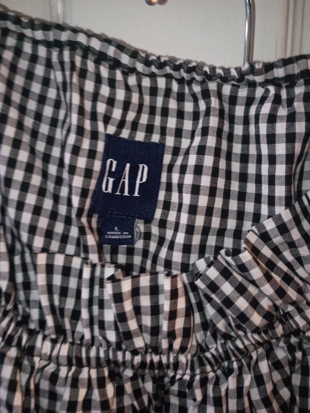GAP Black & White Gingham Ruffle Top + Shorts Set - Picture 4 of 9
